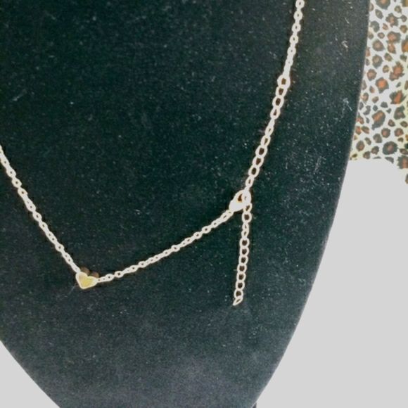 Floating Heart Gold Pendant Necklace - Picture 3 of 8